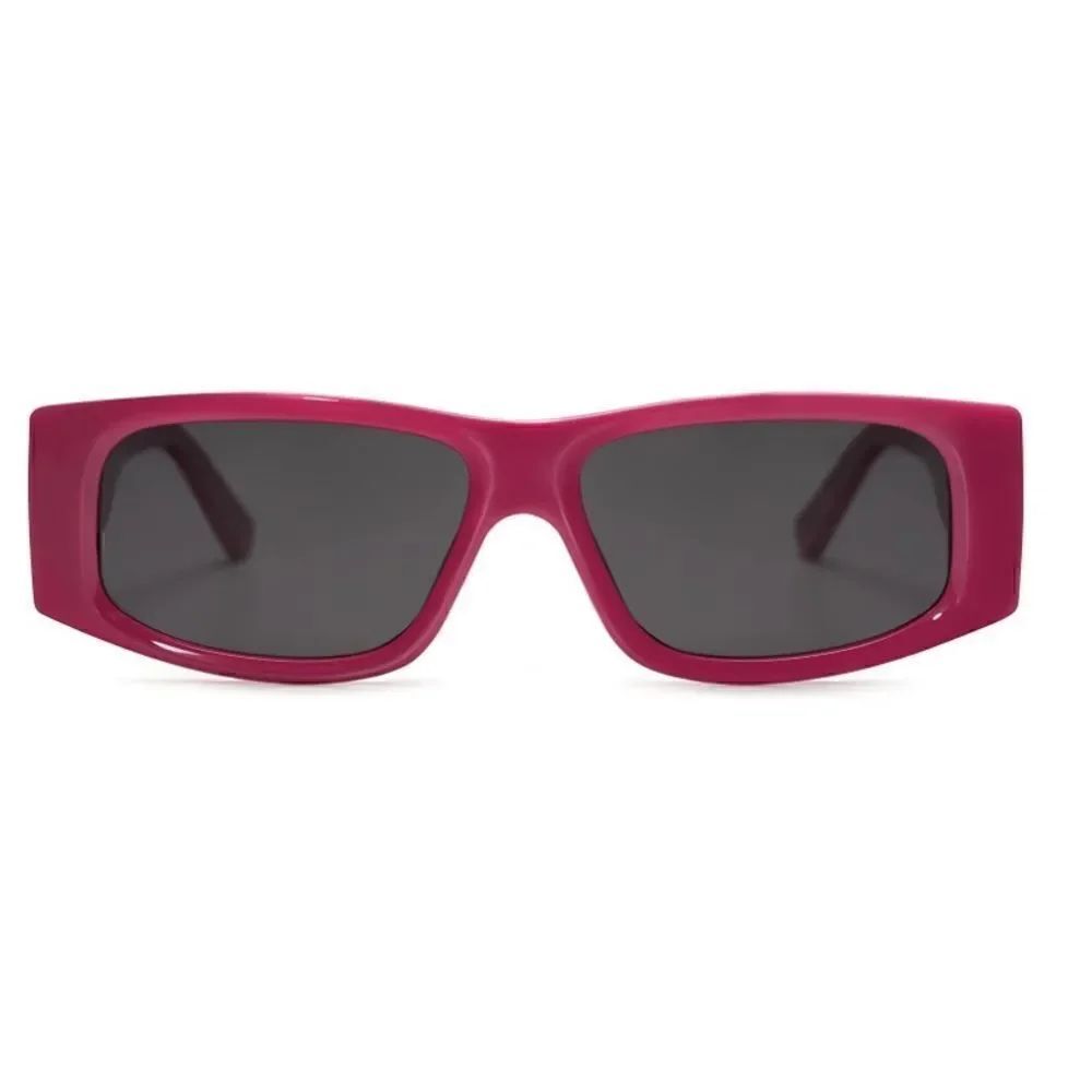 Retro Vintage Rectangular Sunglasses  - Picture 3 of 7